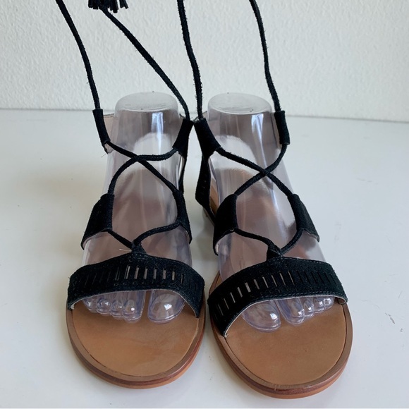 Caslon tassel Sandals, black suede, long laces that‎ cross cross around leg. 6.5 - Picture 7 of 10